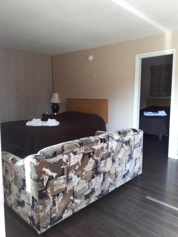 סלמון ארם Travellers Rest Motel מראה חיצוני תמונה