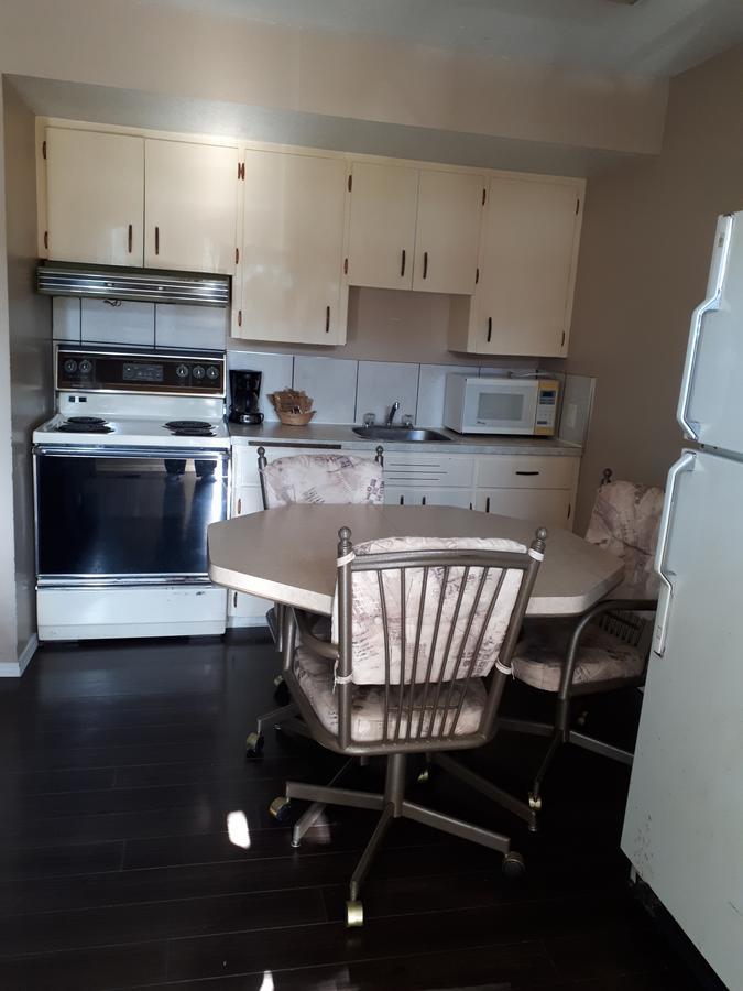 סלמון ארם Travellers Rest Motel מראה חיצוני תמונה